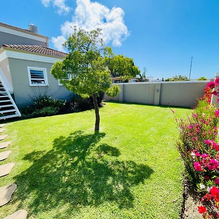 Calm Waters Guesthouse Plettenberg Bay Ngoại thất bức ảnh