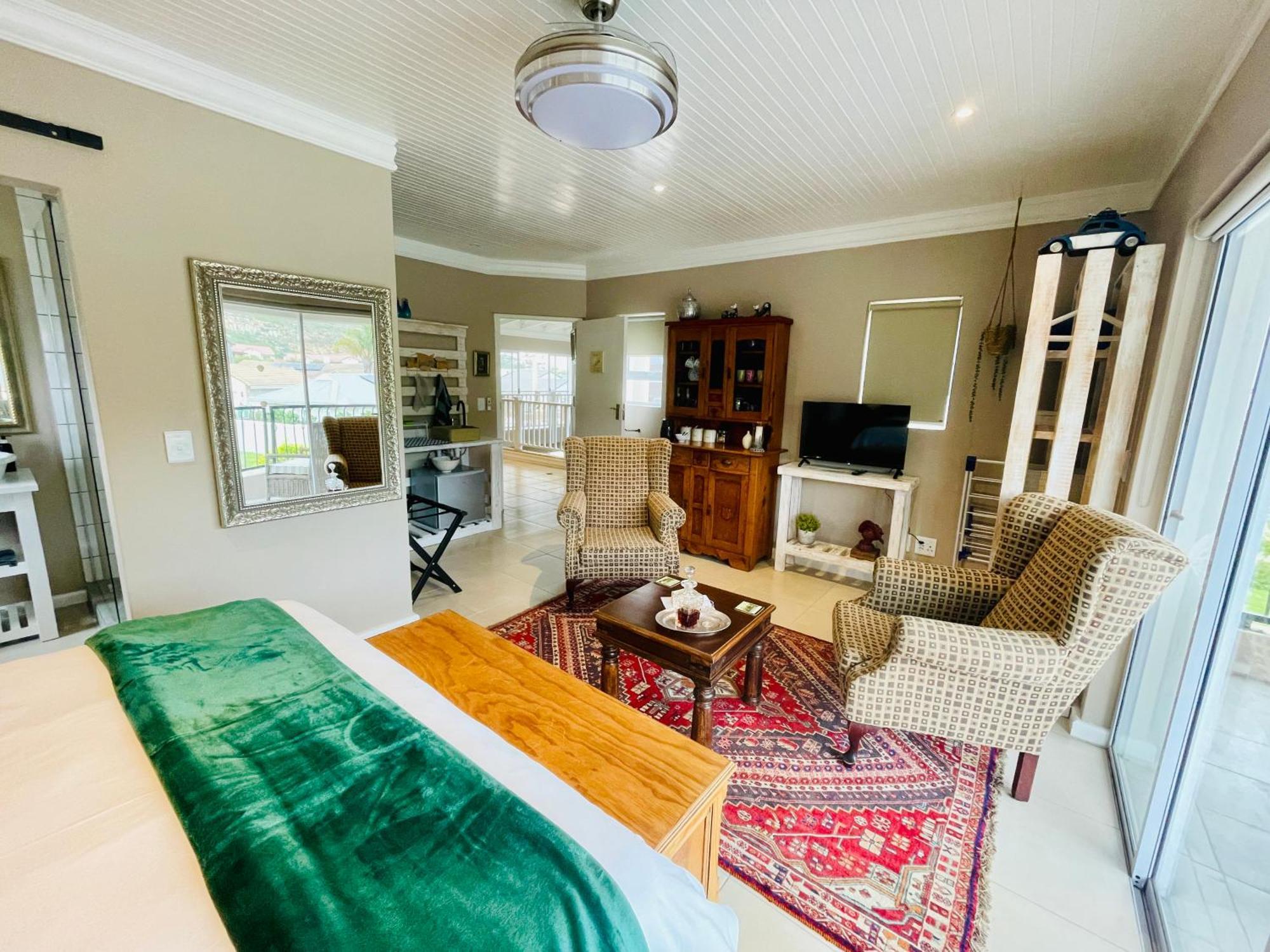 Calm Waters Guesthouse Plettenberg Bay Phòng bức ảnh