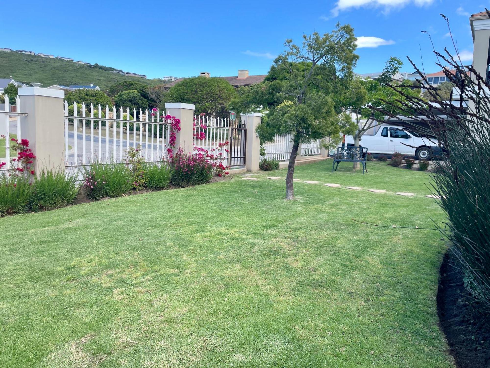 Calm Waters Guesthouse Plettenberg Bay Ngoại thất bức ảnh