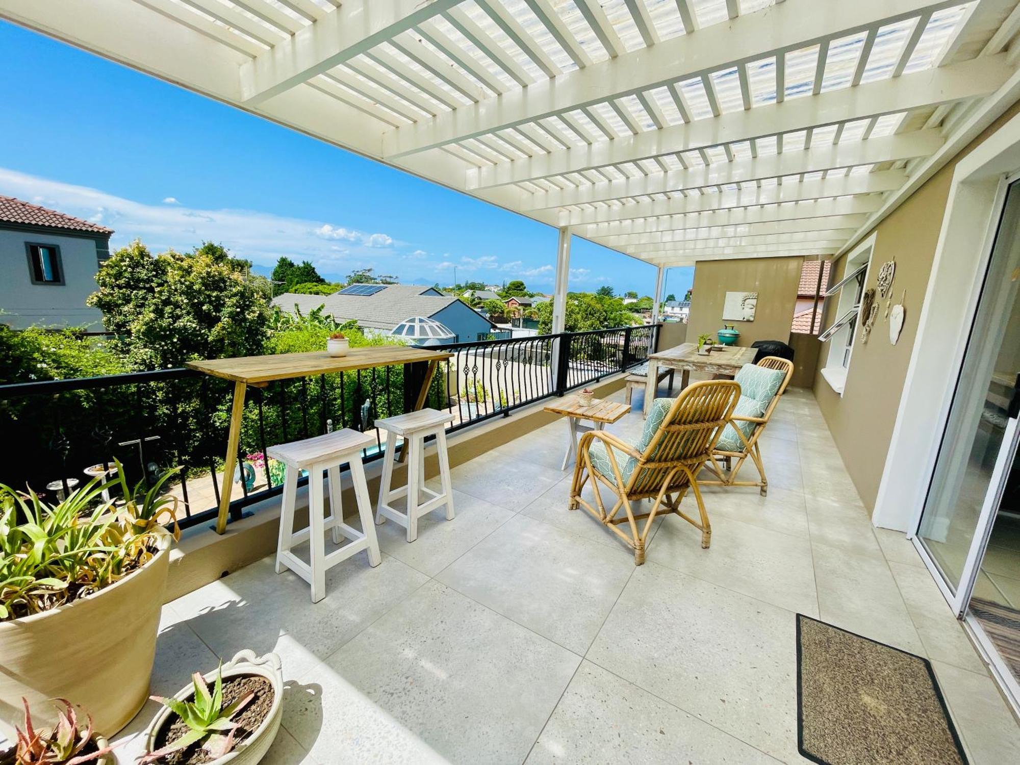 Calm Waters Guesthouse Plettenberg Bay Ngoại thất bức ảnh